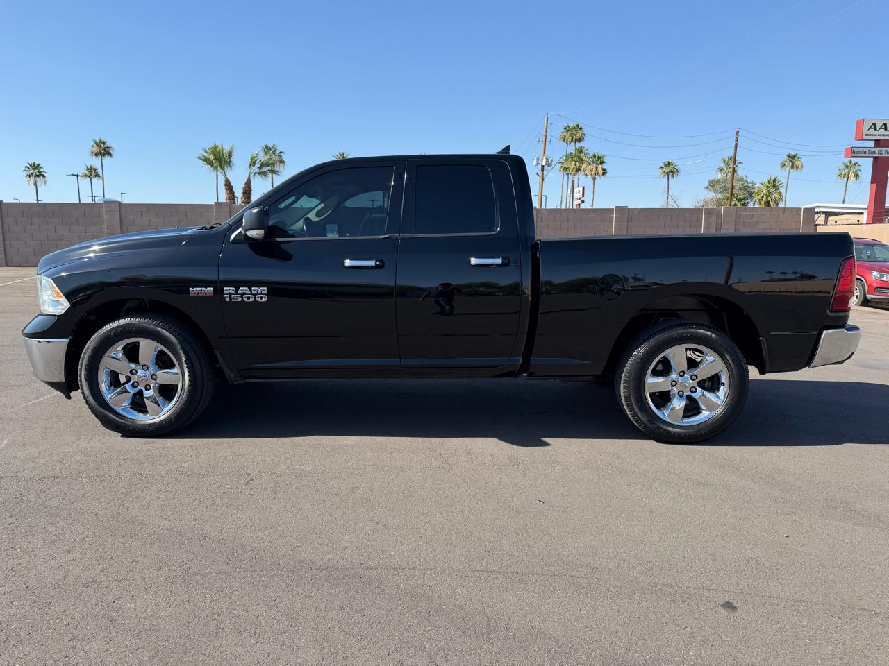 RAM 1500 2WD Crew Cab 140.5" Big Horn 2013