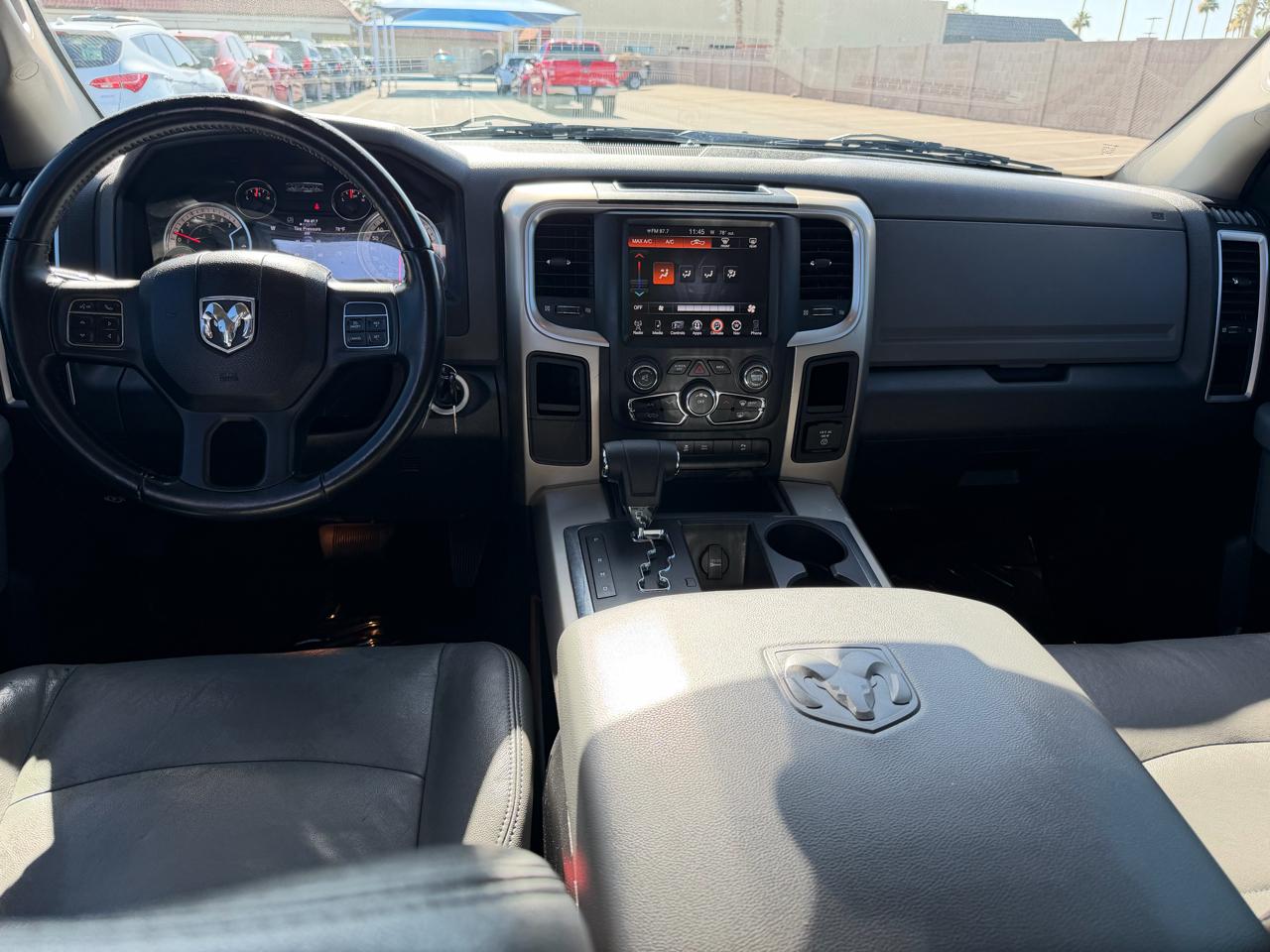 RAM 1500 2WD Crew Cab 140.5" Big Horn 2013