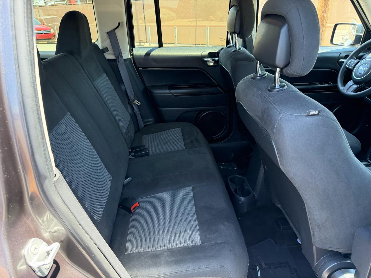 Jeep Patriot Sport 2WD 2016