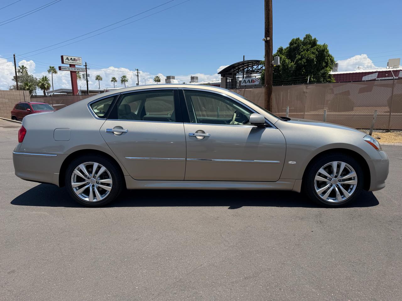 Infiniti M 35 4WD 2008