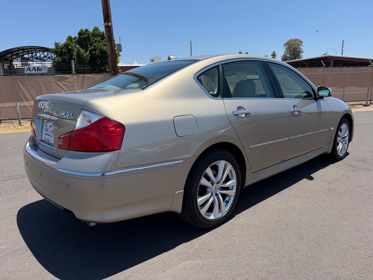 Infiniti M 35 4WD 2008