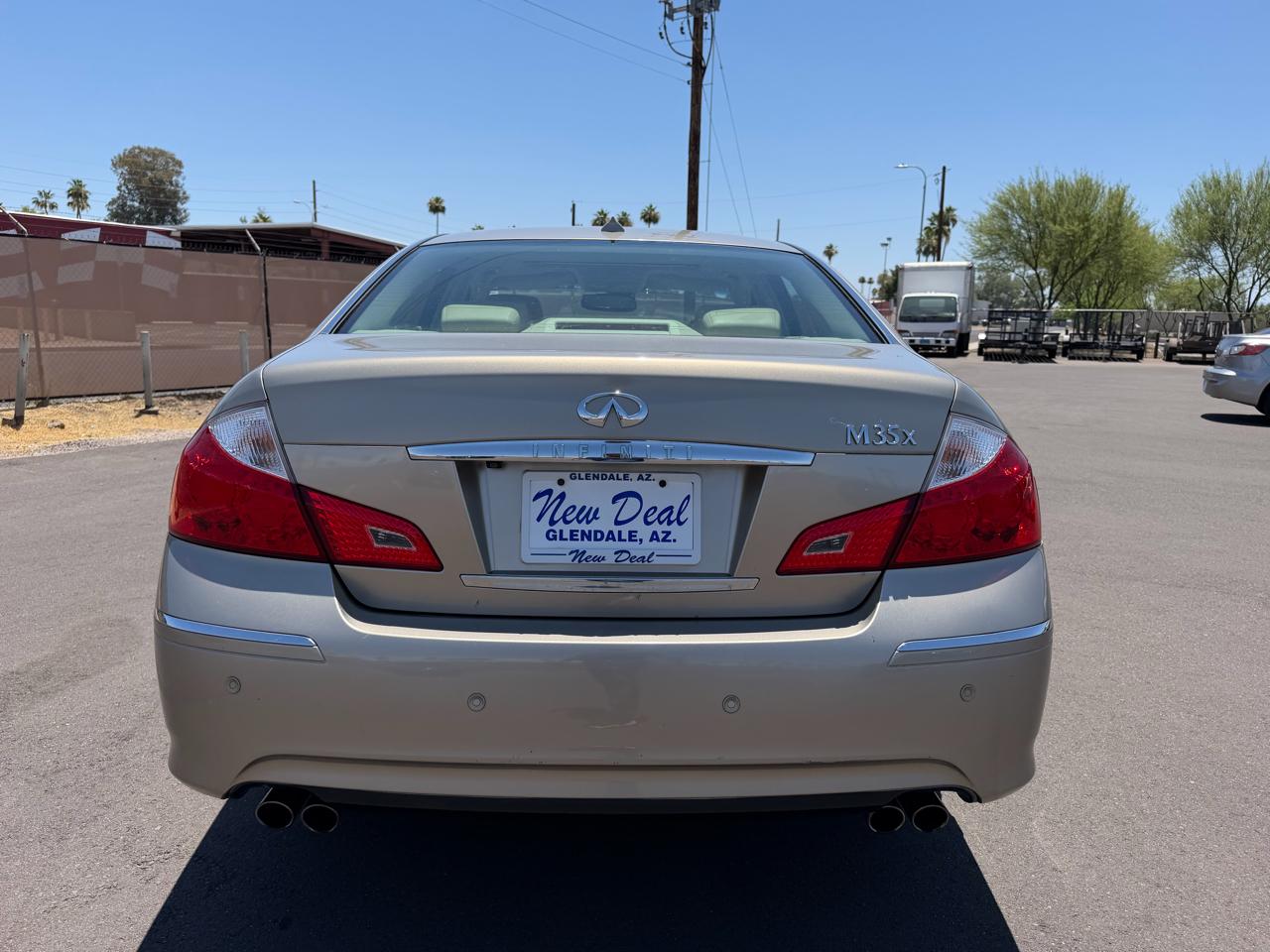 Infiniti M 35 4WD 2008