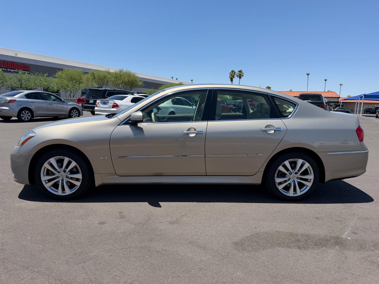 Infiniti M 35 4WD 2008