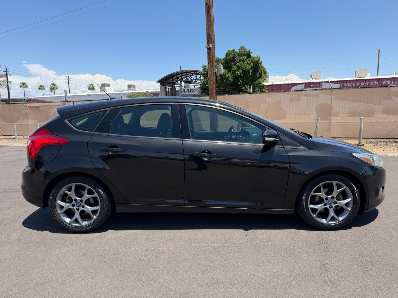 Ford Focus SE Hatch 2013