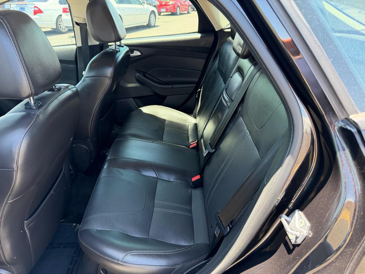Ford Focus SE Hatch 2013