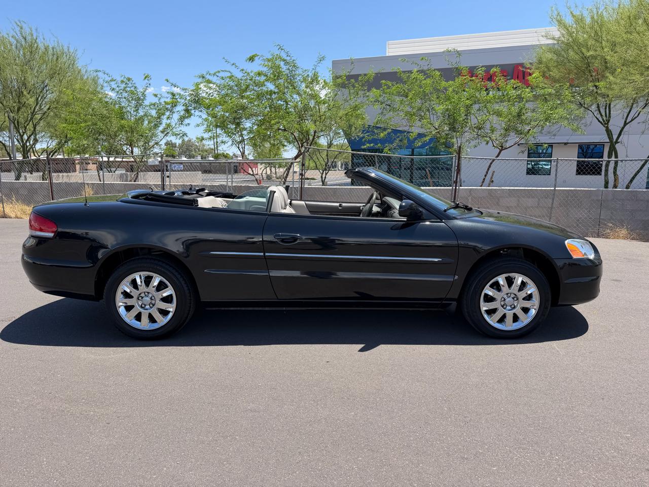 Chrysler Sebring Limited Convertible 2005