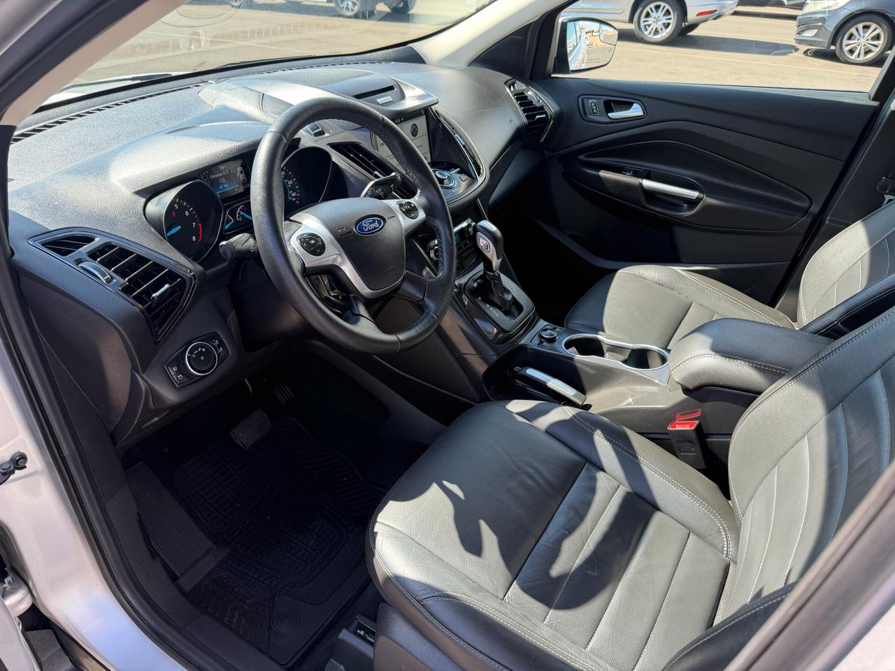 Ford Escape Titanium FWD 2016
