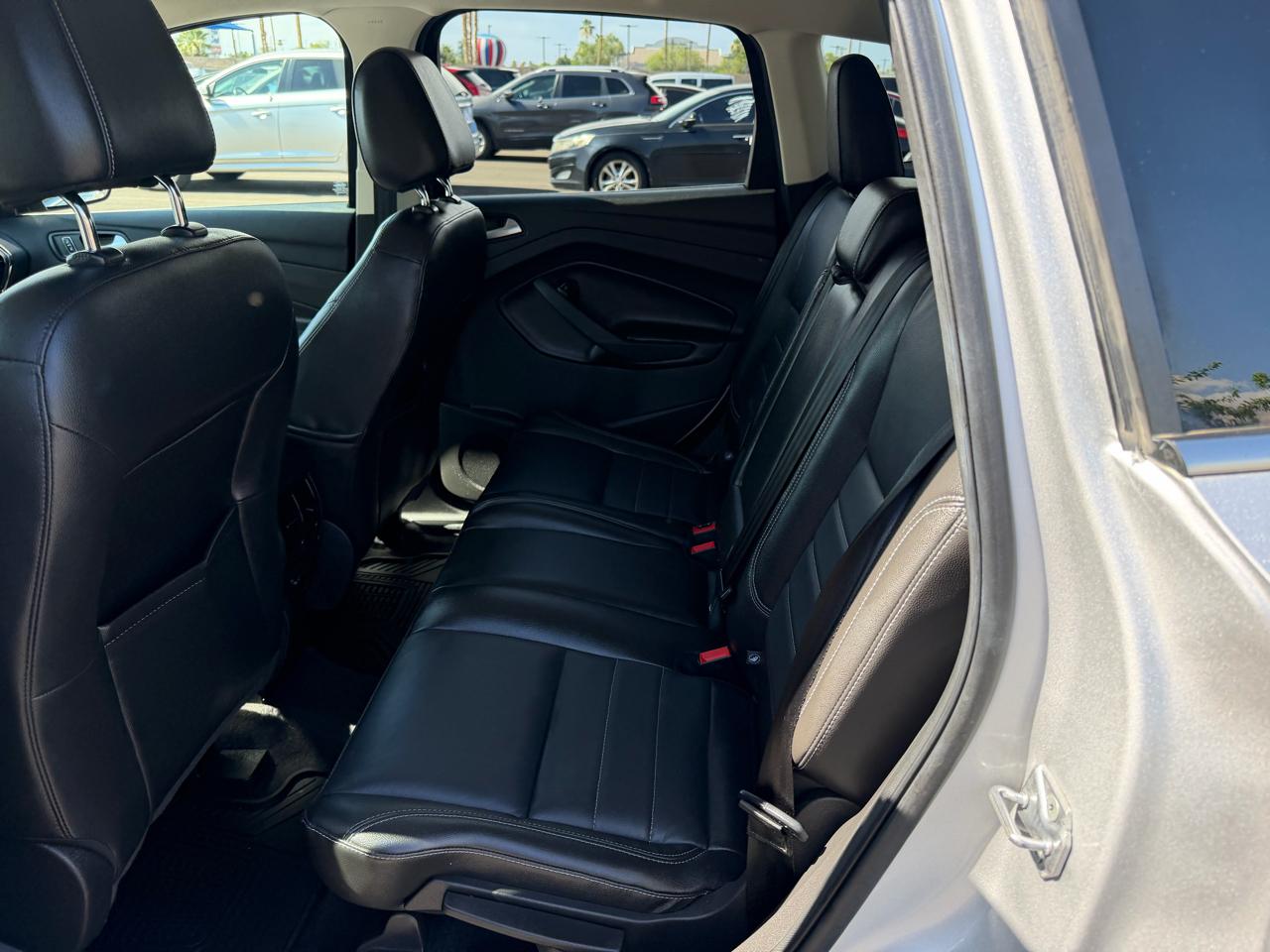 Ford Escape Titanium FWD 2016