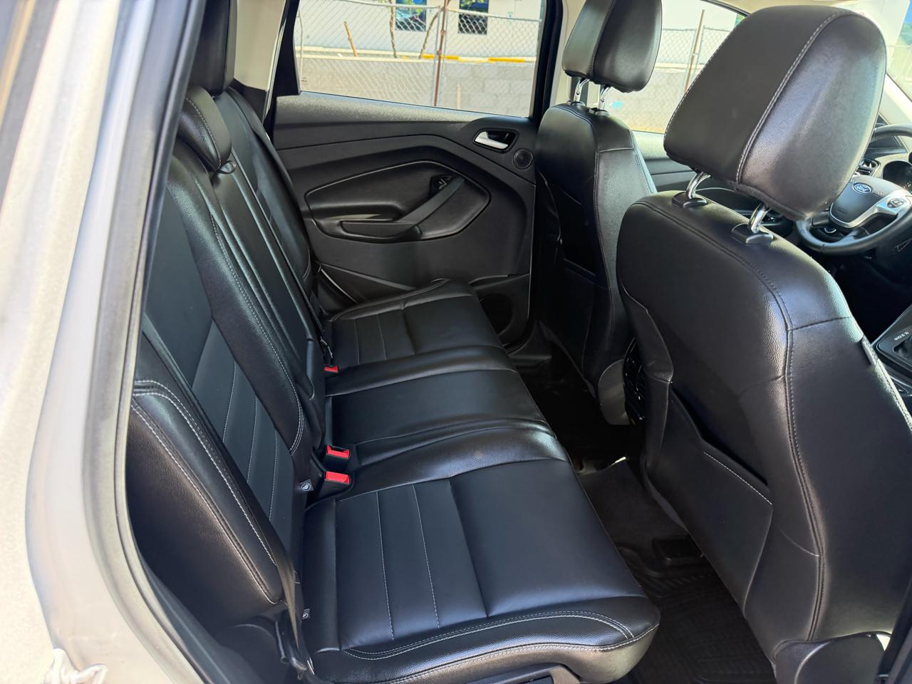 Ford Escape Titanium FWD 2016