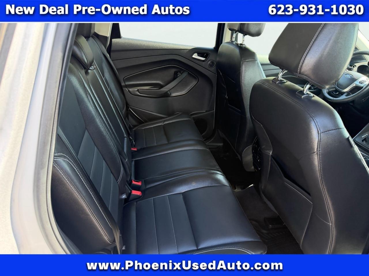 Ford Escape Titanium FWD 2016