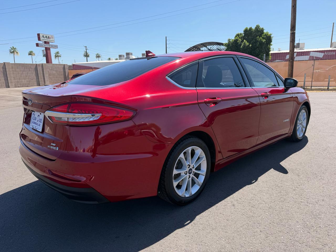 Ford Fusion Hybrid SE 2019