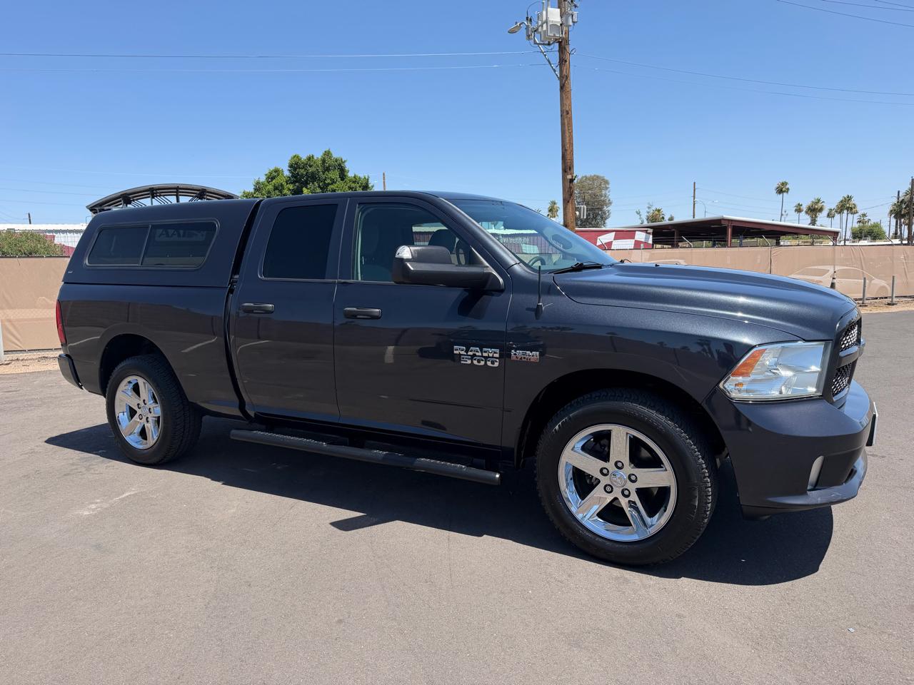 RAM 1500 2WD Crew Cab 140.5" Express 2016
