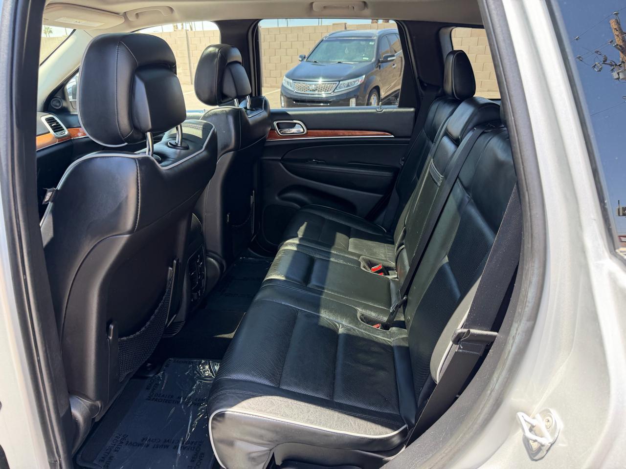 Jeep Grand Cherokee Overland 4WD 2012