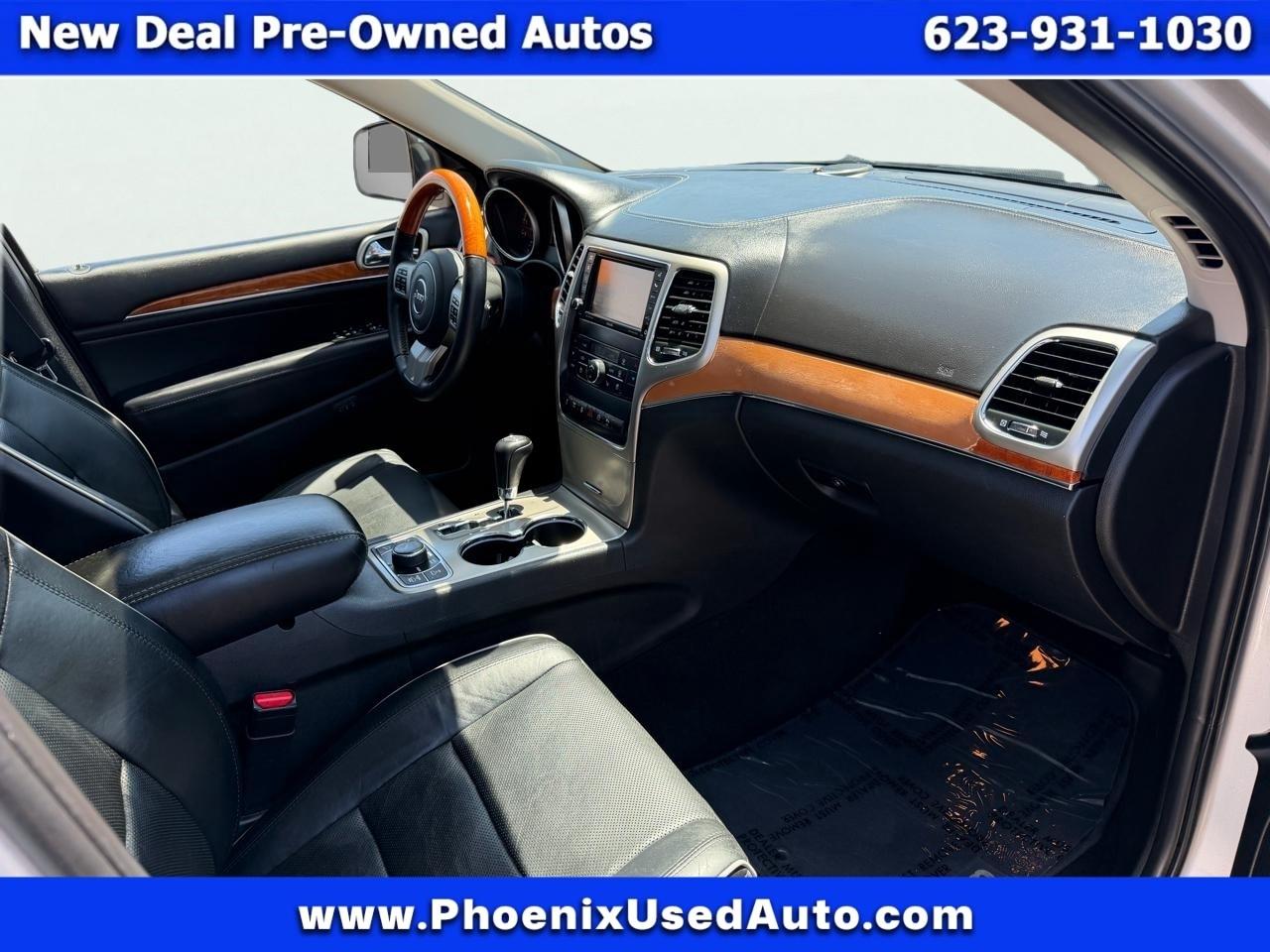 Jeep Grand Cherokee Overland 4WD 2012