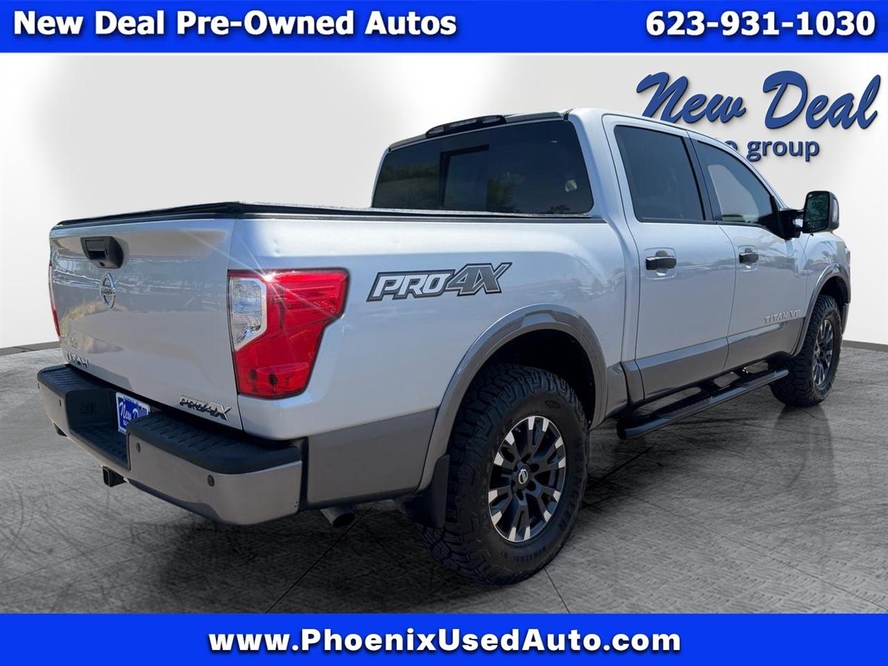 Nissan Titan PRO-4X Crew Cab 4WD 2019