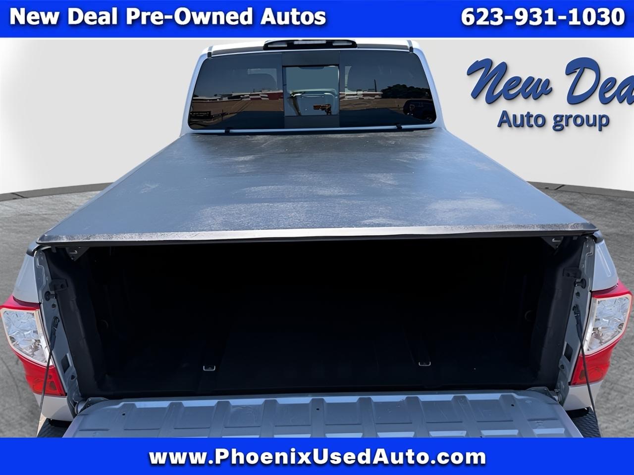 Nissan Titan PRO-4X Crew Cab 4WD 2019