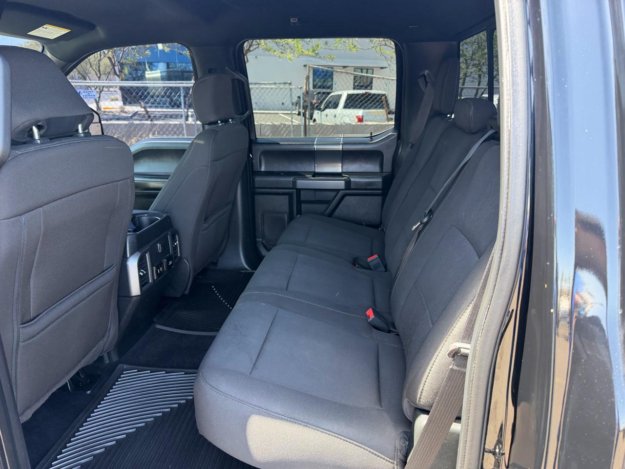 Ford F-150 2WD SuperCrew 139" XL 2018