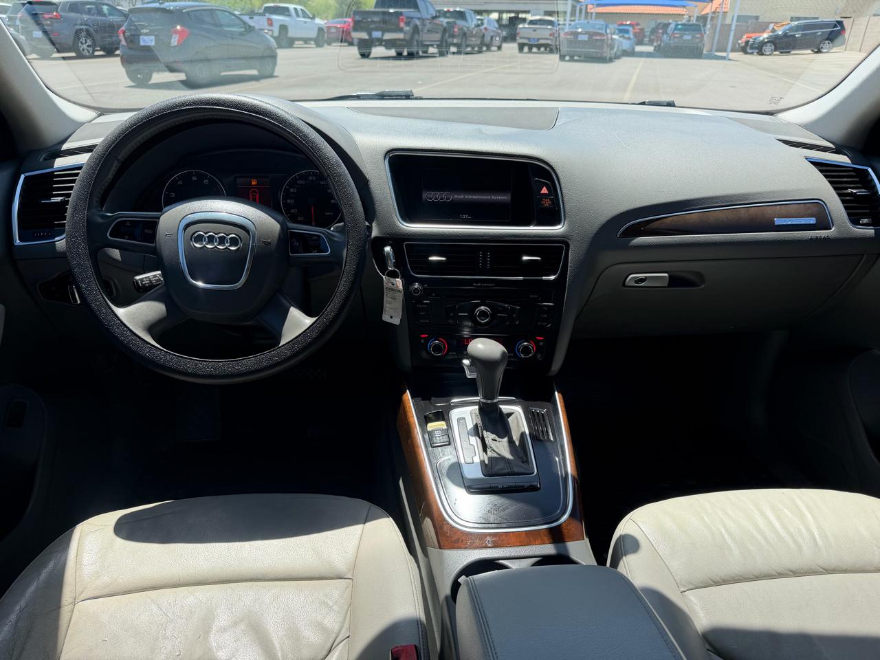 Audi Q5 2.0 quattro Premium 2011