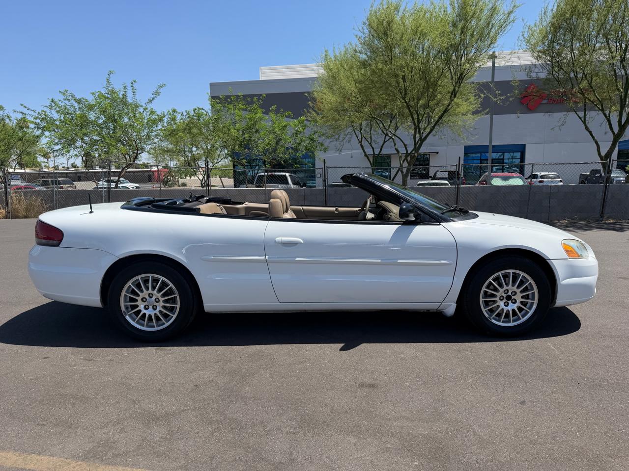 Chrysler Sebring Touring Convertible 2004