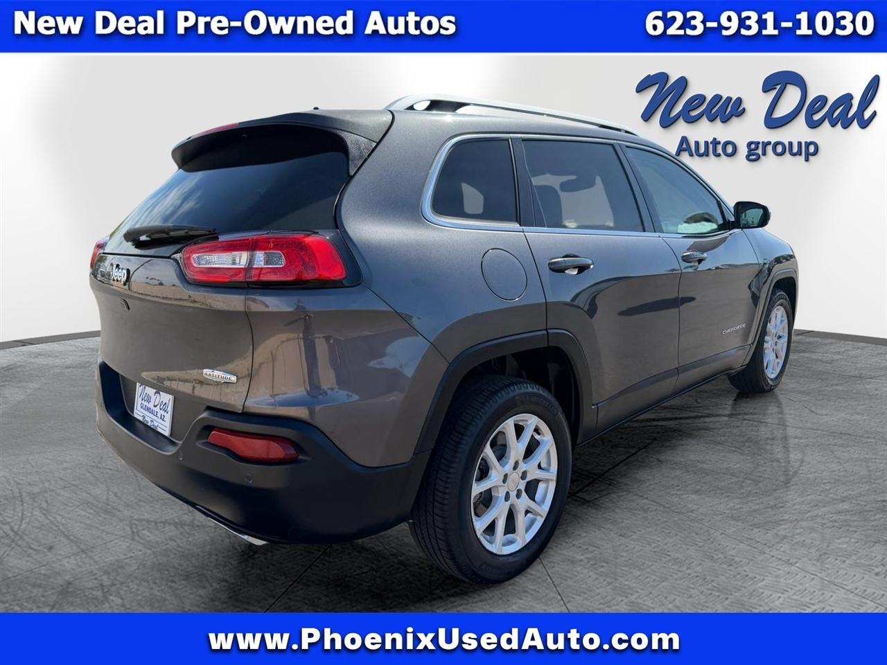Jeep Cherokee Latitude FWD 2016