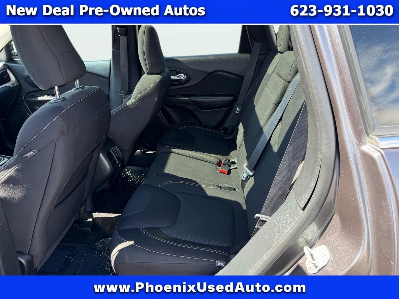 Jeep Cherokee Latitude FWD 2016