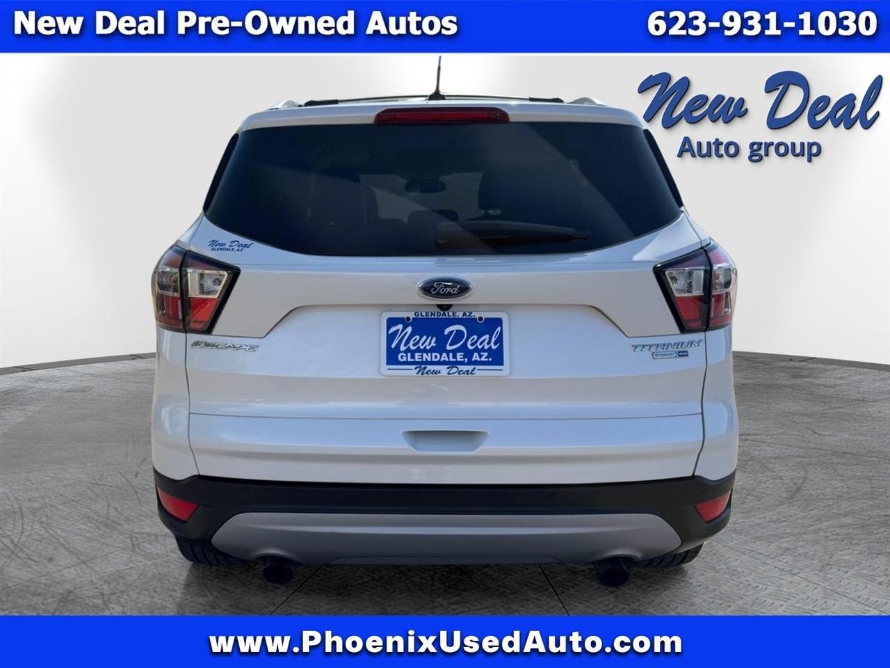 Ford Escape Titanium 4WD 2017