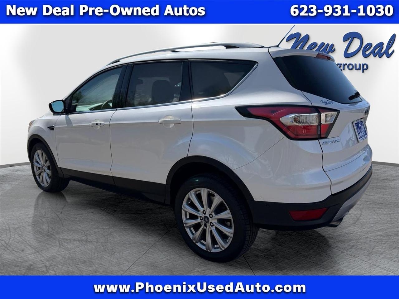 Ford Escape Titanium 4WD 2017