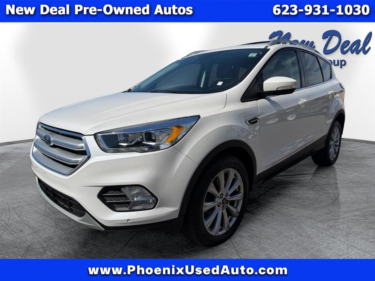 Ford Escape Titanium 4WD 2017