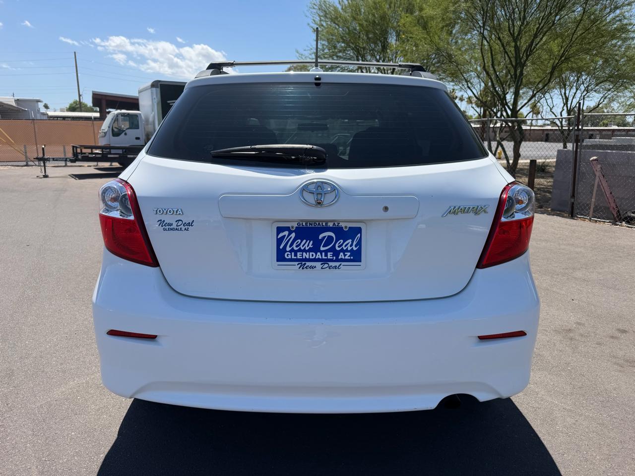 Toyota Matrix Base 4-Speed AT 2009