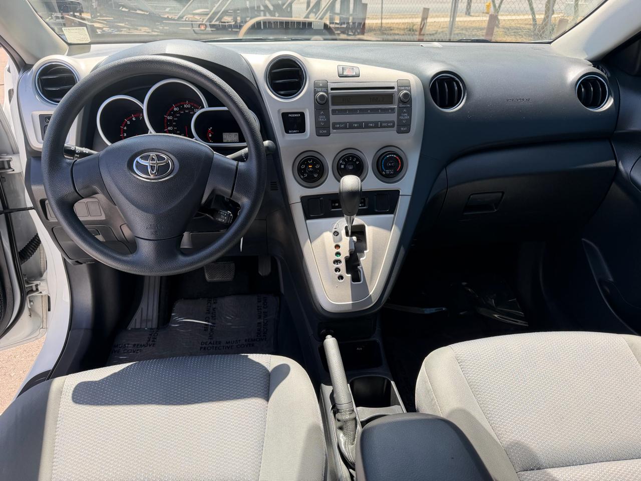 Toyota Matrix Base 4-Speed AT 2009