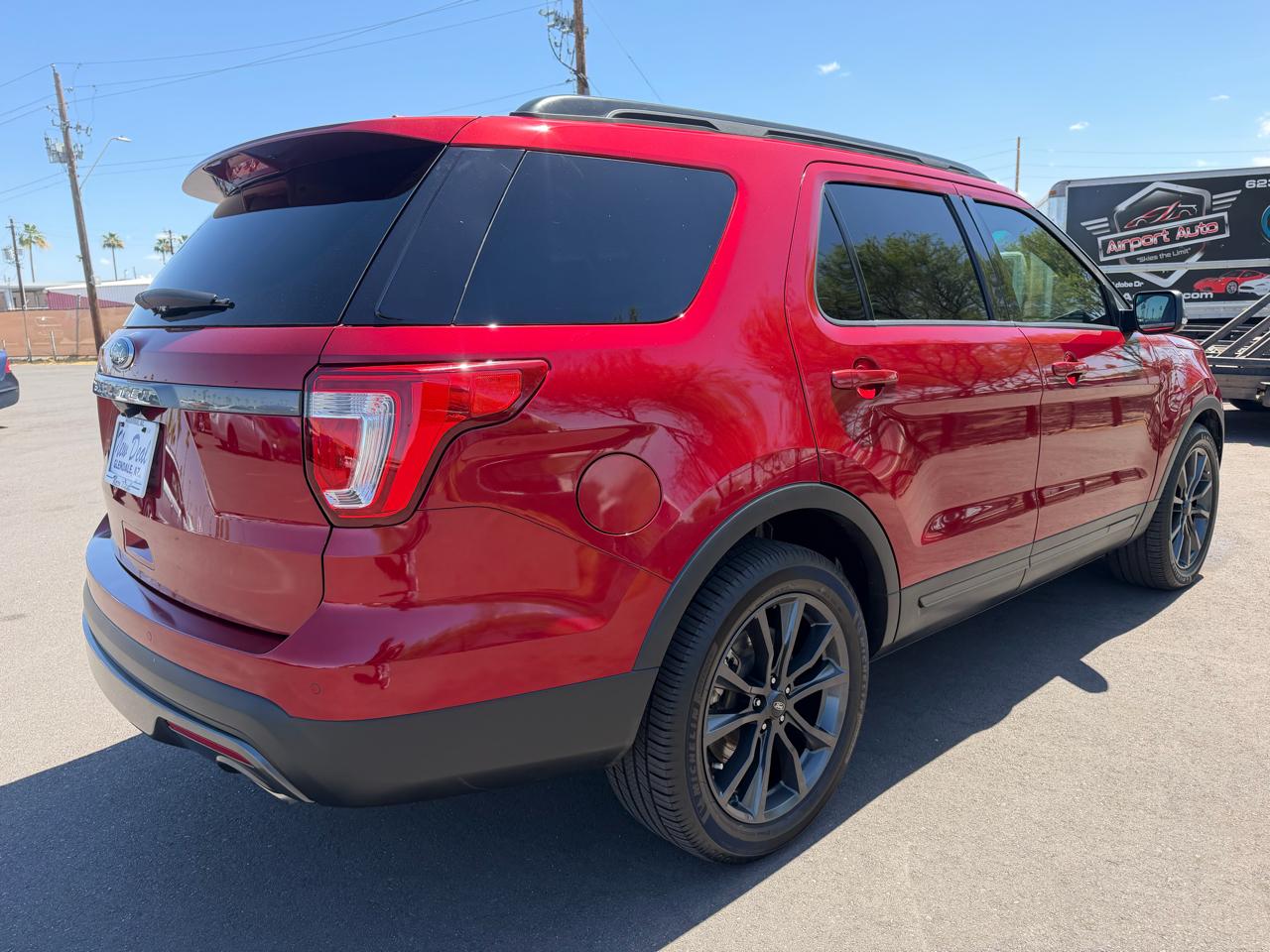 Ford Explorer 4dr XLT 2017