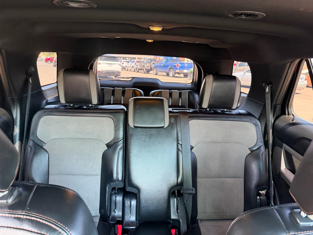 Ford Explorer 4dr XLT 2017