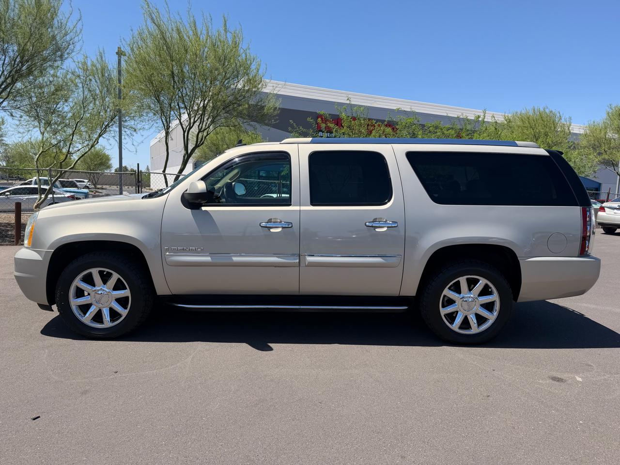 GMC Yukon Denali XL AWD 2007