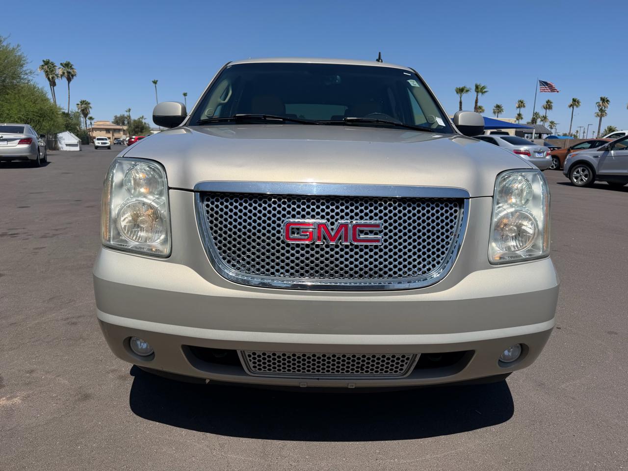 GMC Yukon Denali XL AWD 2007