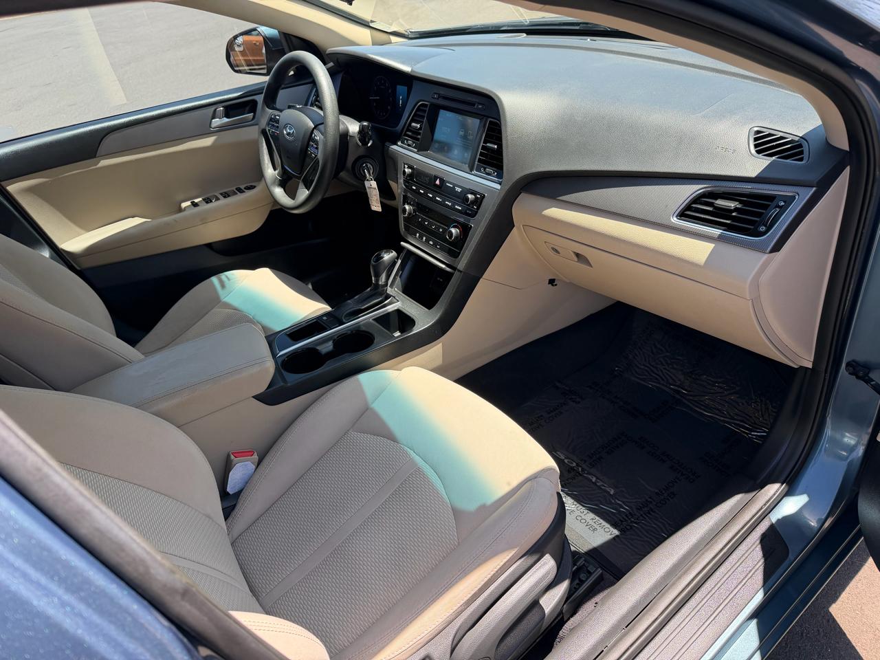Hyundai Sonata SE 2016