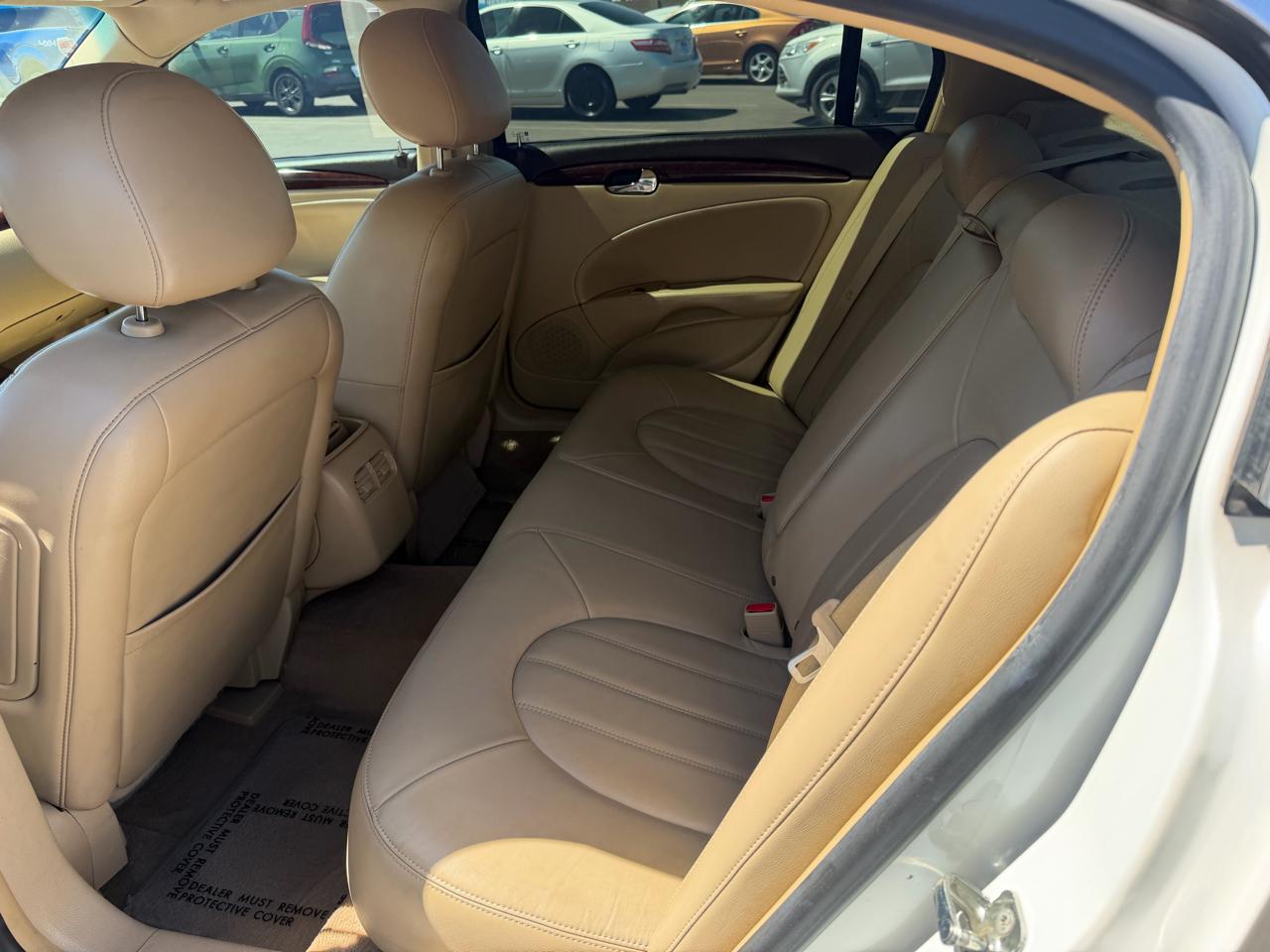 Buick Lucerne CXL Premium 2011