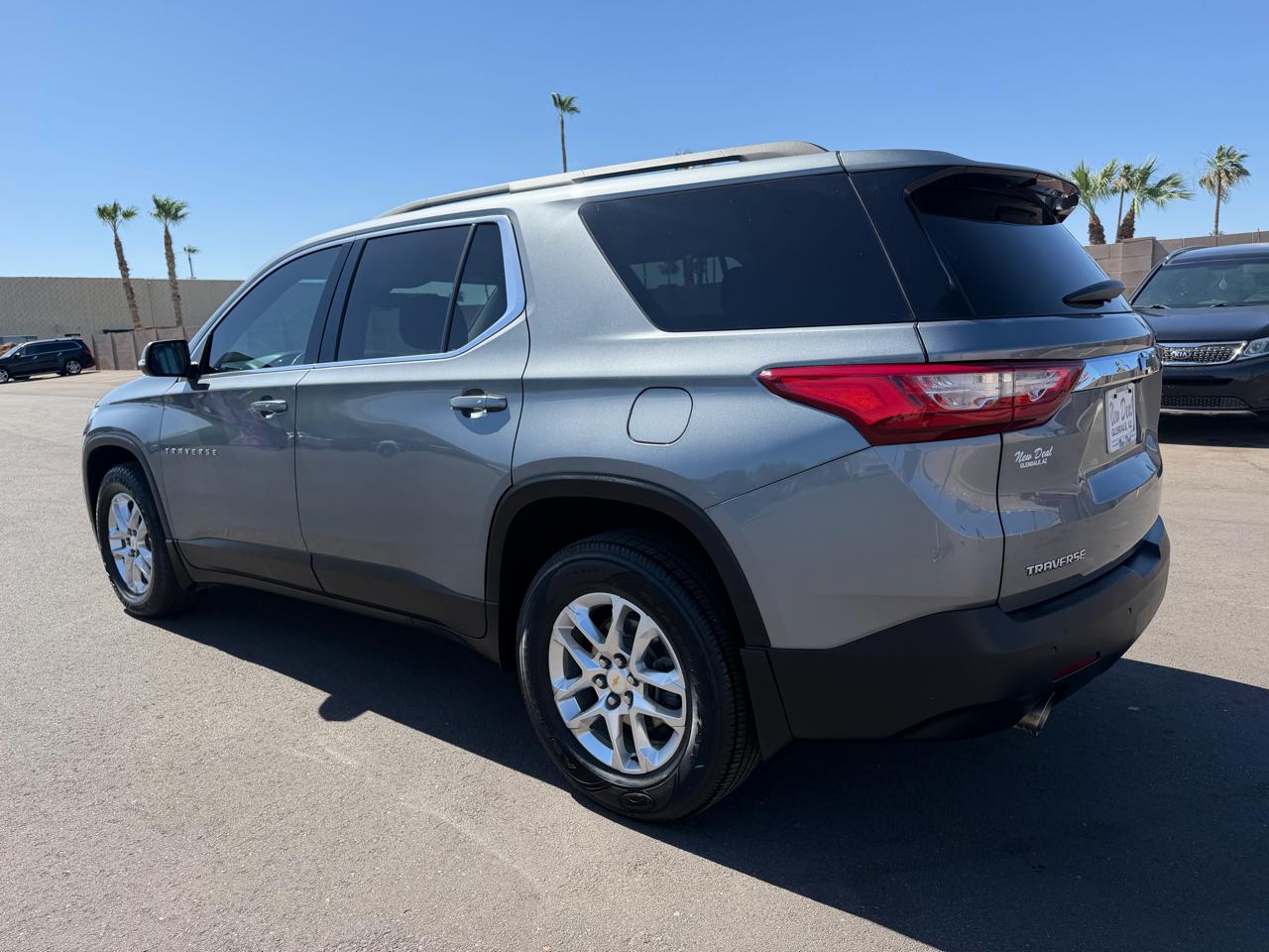Chevrolet Traverse LT Cloth FWD 2021