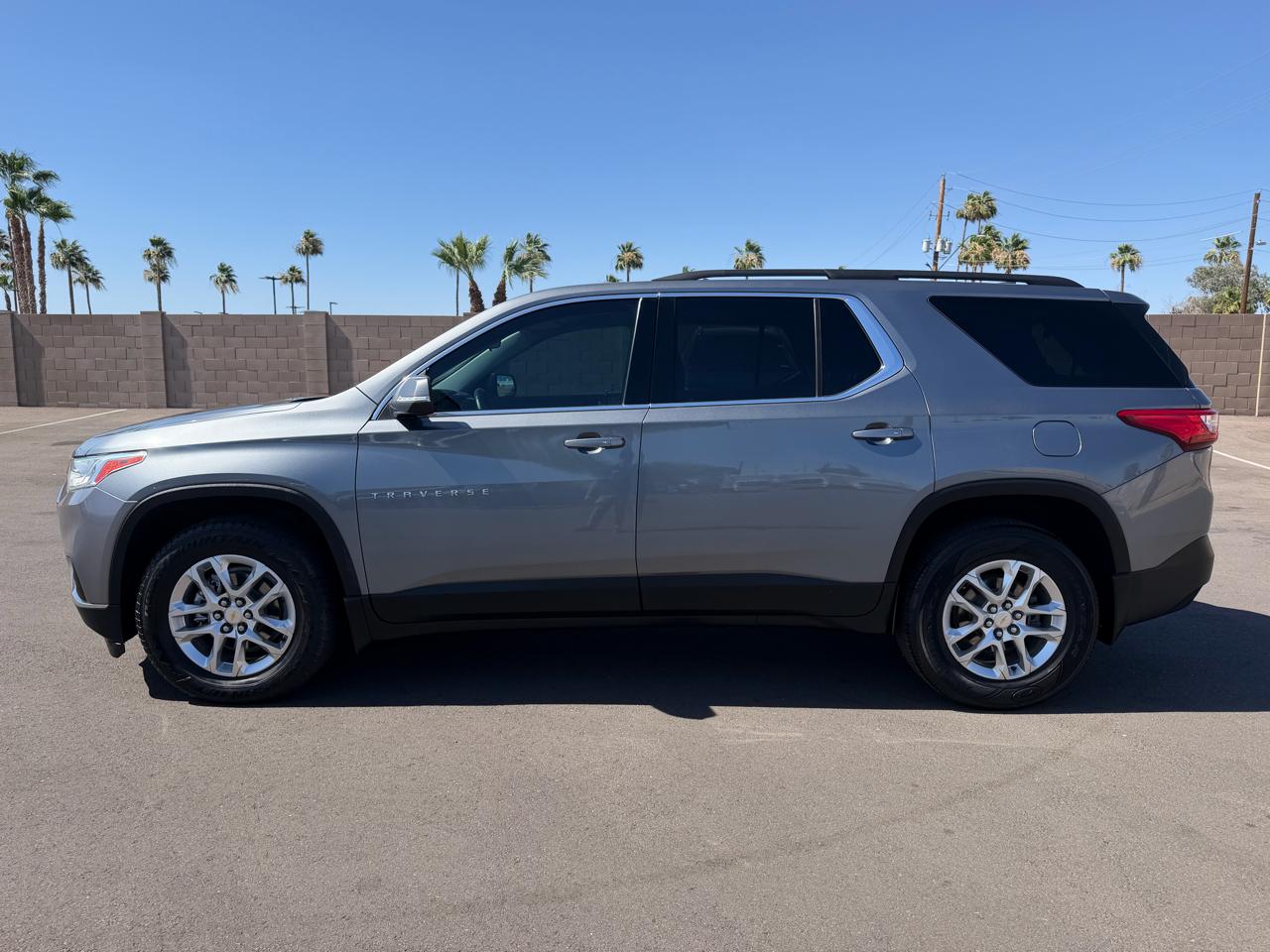 Chevrolet Traverse LT Cloth FWD 2021