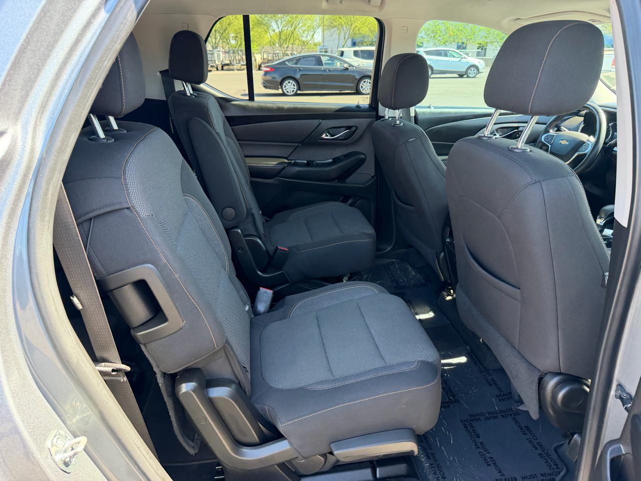 Chevrolet Traverse LT Cloth FWD 2021