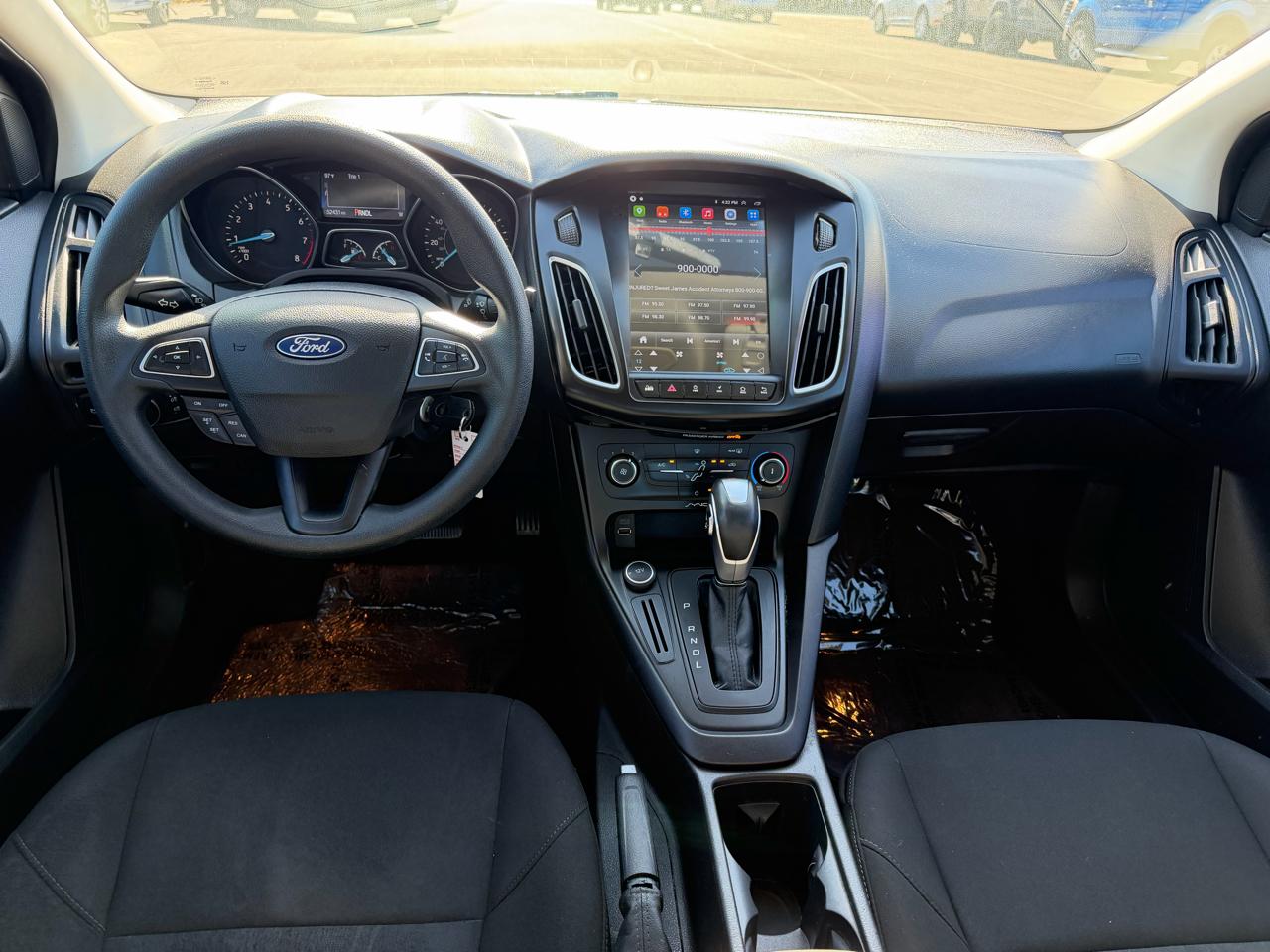Ford Focus SE Sedan 2015