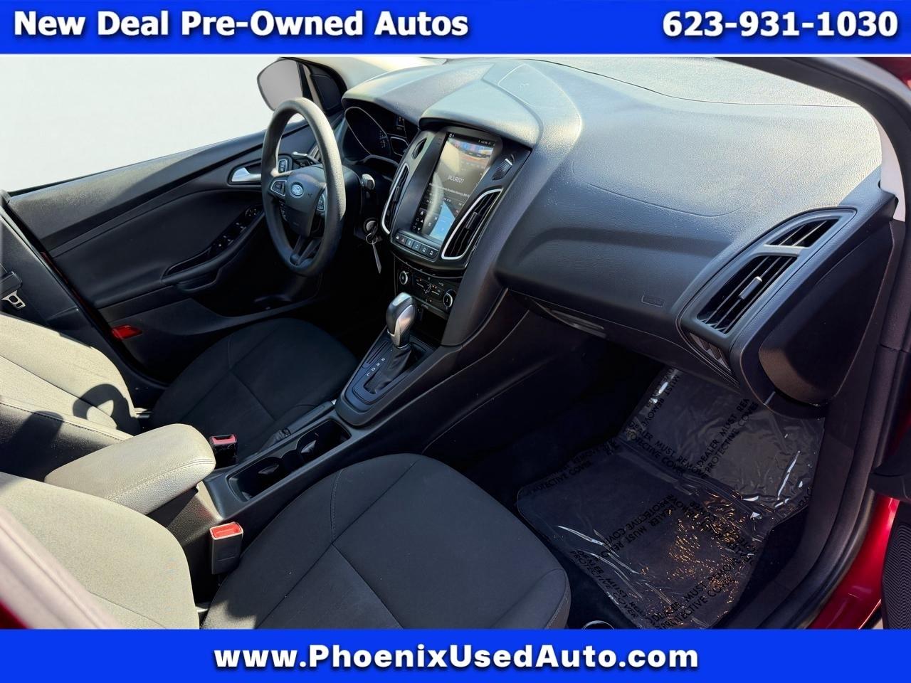 Ford Focus SE Sedan 2015