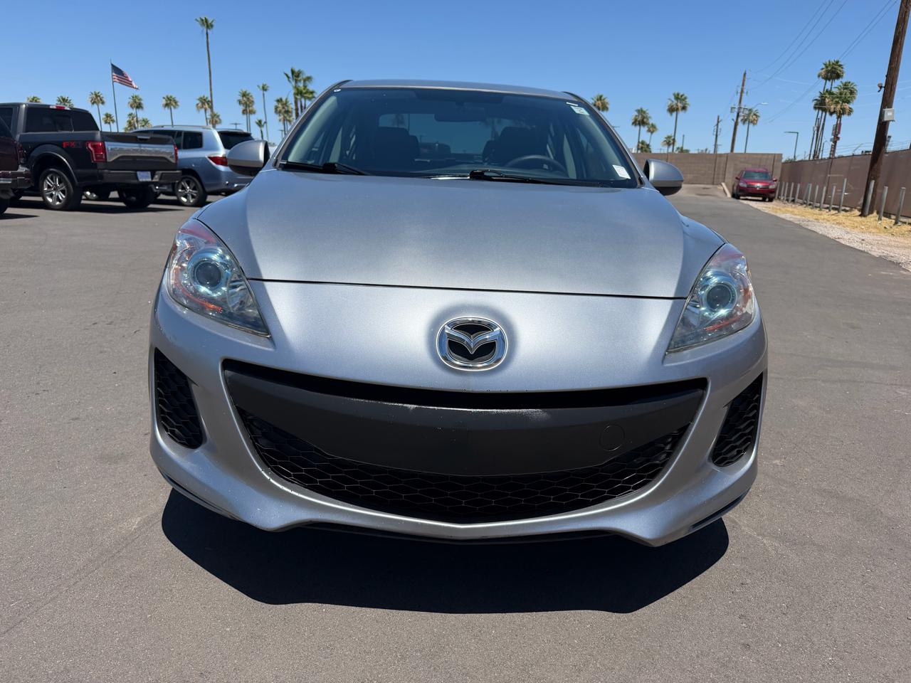 Mazda MAZDA3 i Sport 4-Door 2013