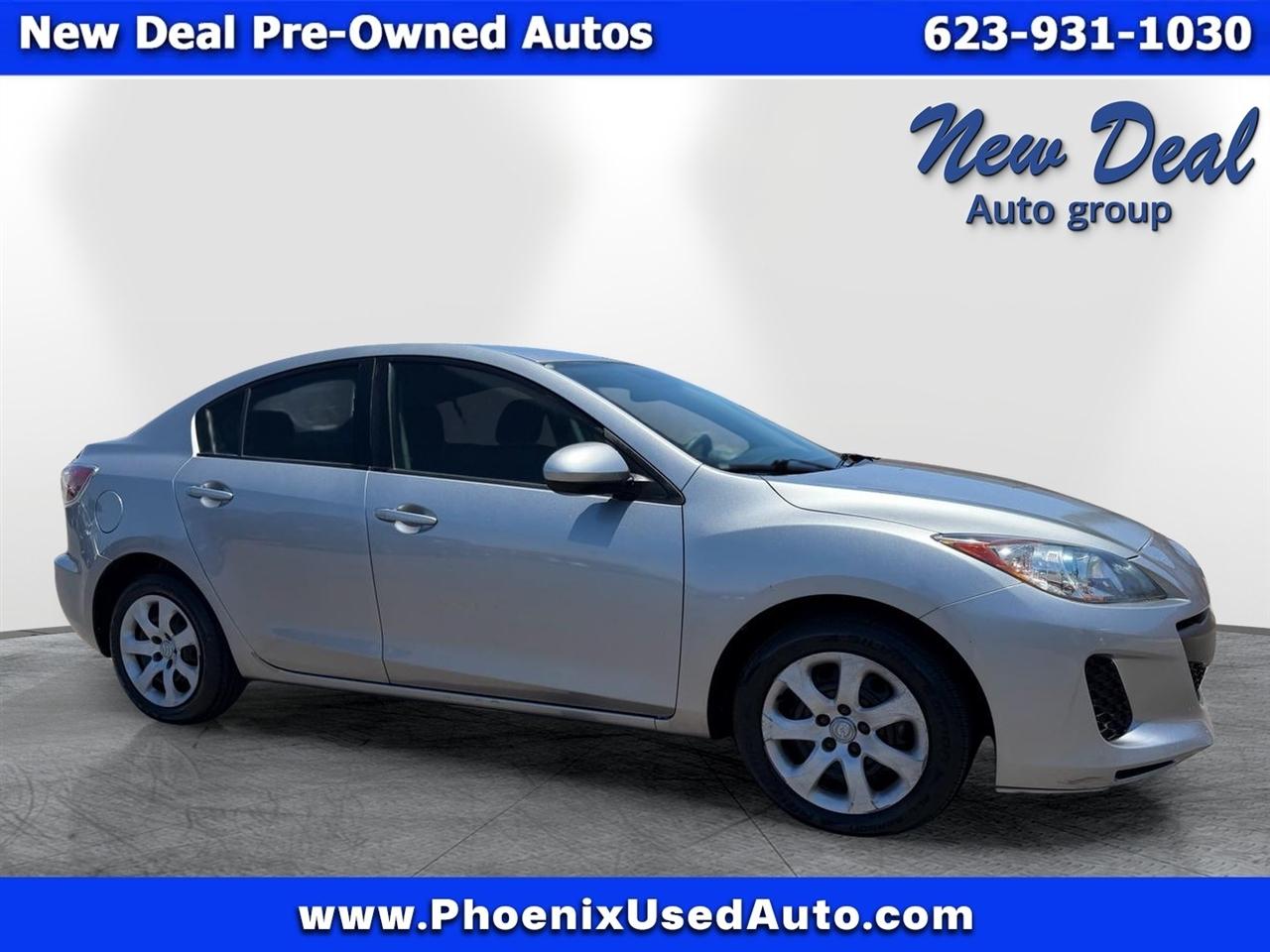 Mazda MAZDA3 i Sport 4-Door 2013