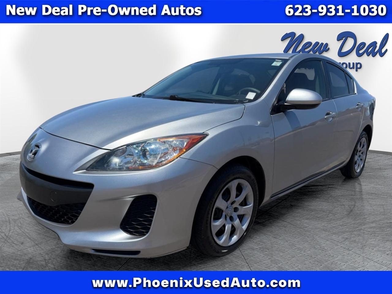 Mazda MAZDA3 i Sport 4-Door 2013
