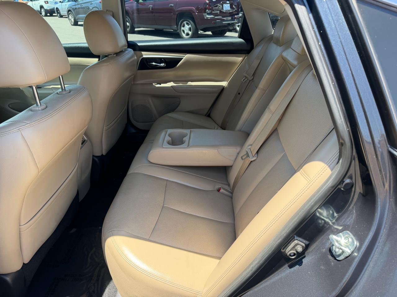 Nissan Altima 2.5 SV 2018