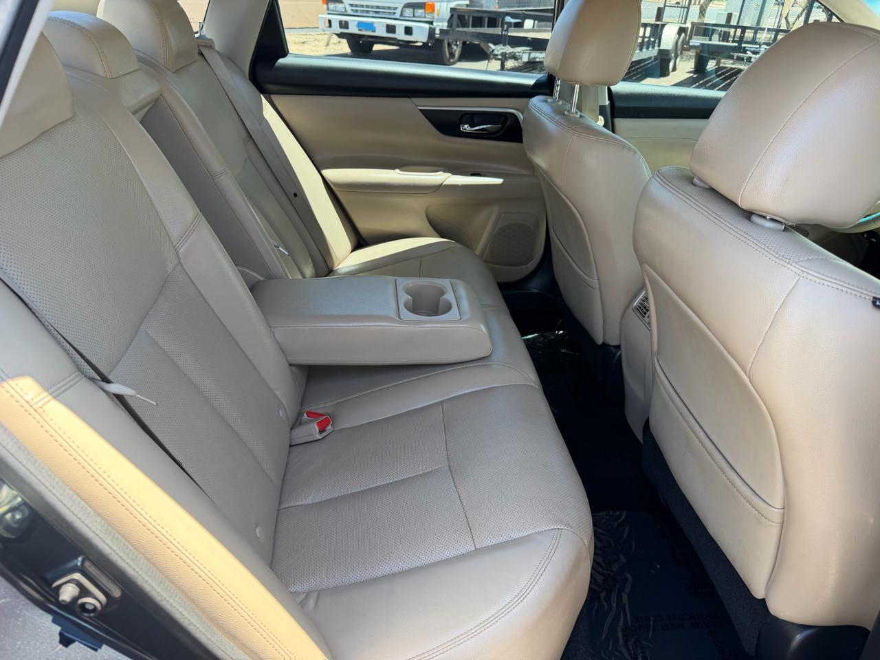 Nissan Altima 2.5 SV 2018