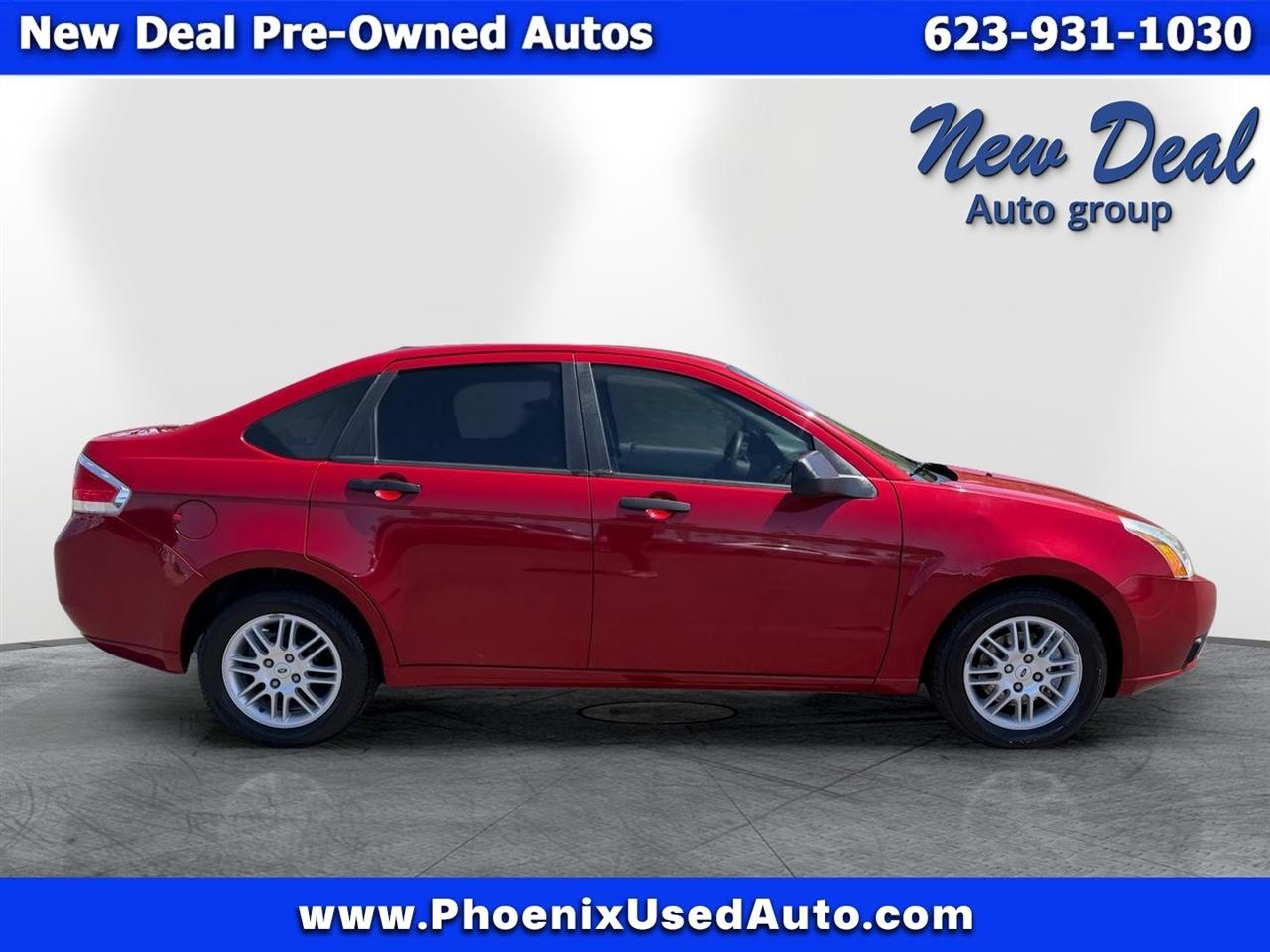 Ford Focus SE Sedan 2010