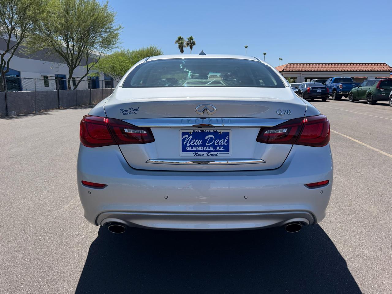 Infiniti Q70 3.7 2018