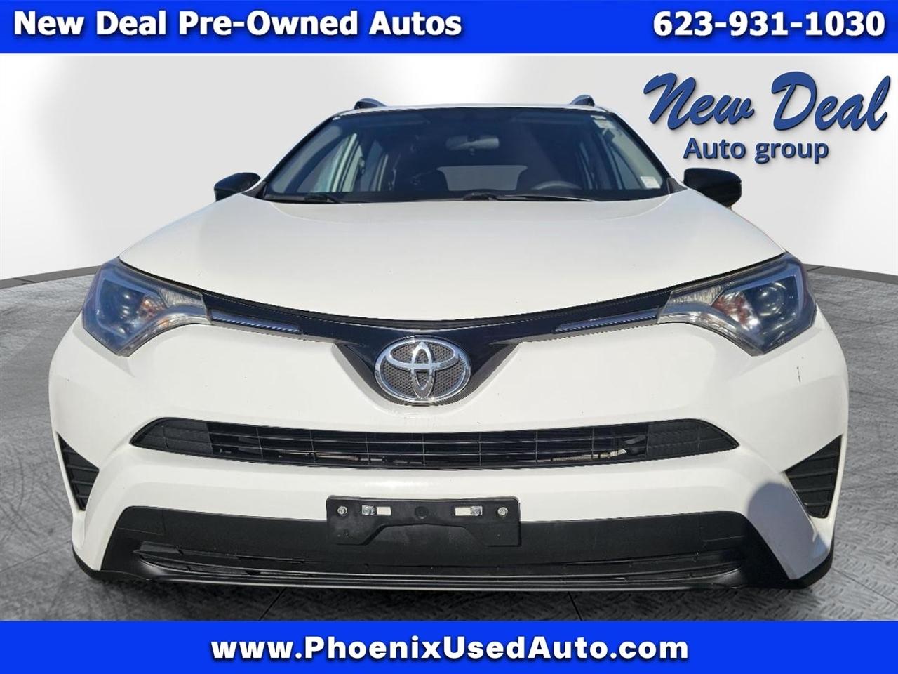 Toyota RAV4 LE FWD 2016