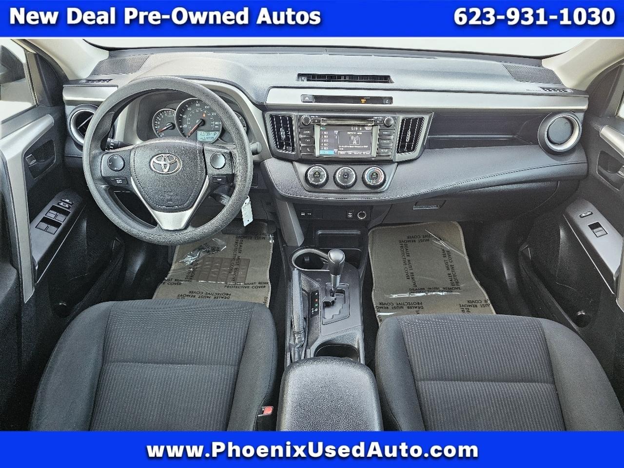 Toyota RAV4 LE FWD 2016